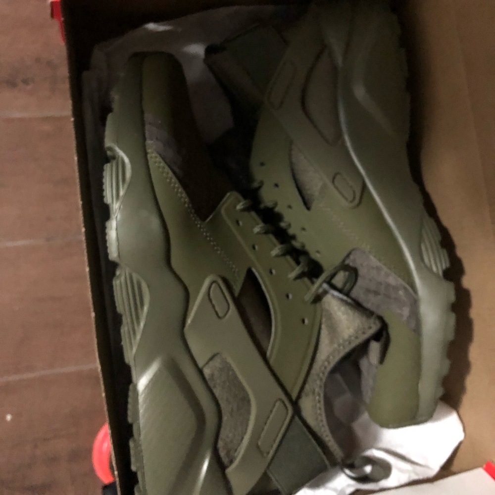 Nike ultra run huaraches